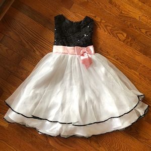 Beautiful sequin and tule girls 6x dress